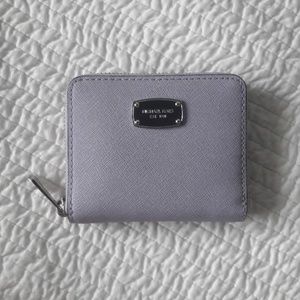 Michael Kors Small Zippered Wallet